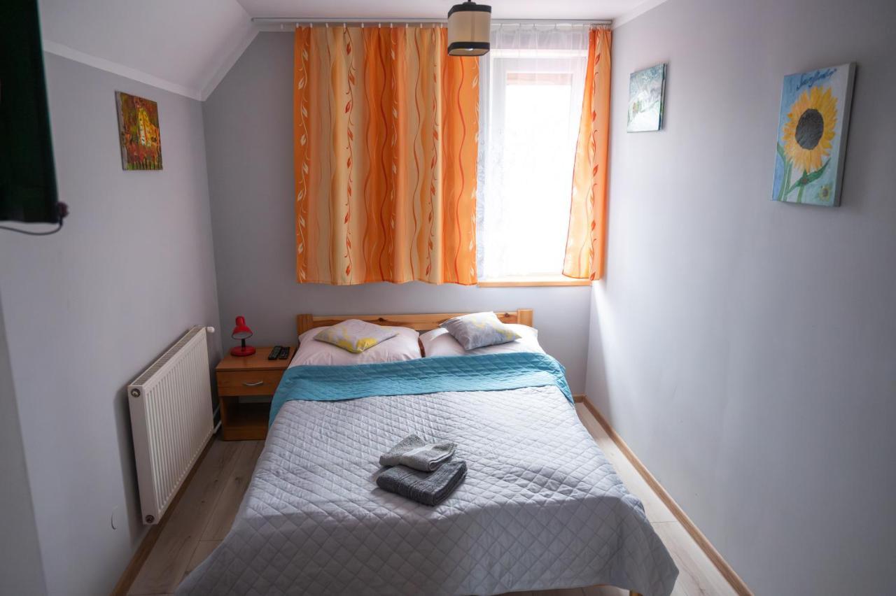 Noclegi U Fela Ustrzyki Dolne Exterior photo